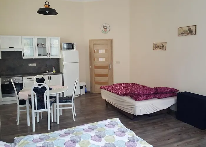 Hlavni 131/50 * Марианске-Лазне