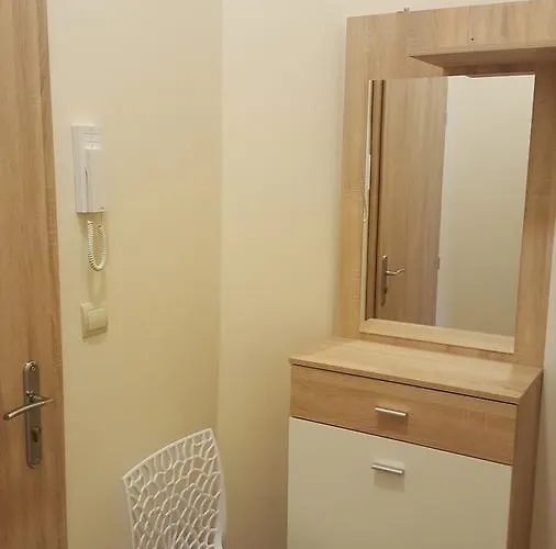 Hlavni 131/50 Апартаменты