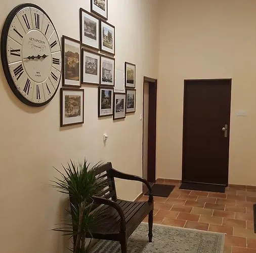 Hlavni 131/50 Марианске-Лазне